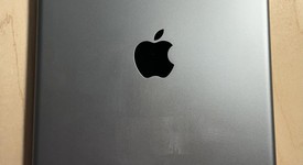 Good
													Apple iPad 6th Gen - Wi-Fi, Gray, 32 GB, A1893, photo 2 of 4