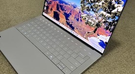 Mint
													Dell XPS Laptop, photo 5 of 13