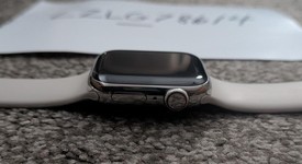 Good
													Apple Watch Series 7 41mm - Unlocked, Silver, A2475 - Cellular, Stainless, photo 4 of 7