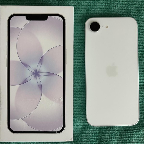 Apple iPhone 17e - Unlocked, 256 GB, White, A3575