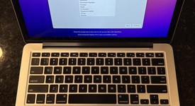 Good
													MacBook Pro 2015 (Retina) - 13" - Silver, 256 GB, 8 GB, photo 5 of 8