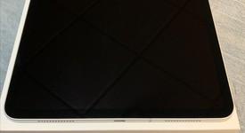 Mint
													Apple iPad Pro 11" 2018 - AT&T, Silver, 64 GB, A2013, photo 1 of 9