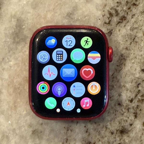 Apple Watch Series 8 45mm - Red, A2771 - GPS, Aluminum