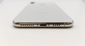 Good
													Apple iPhone Xs Max - Unlocked, Silver, 64 GB, A1921, photo 5 of 7