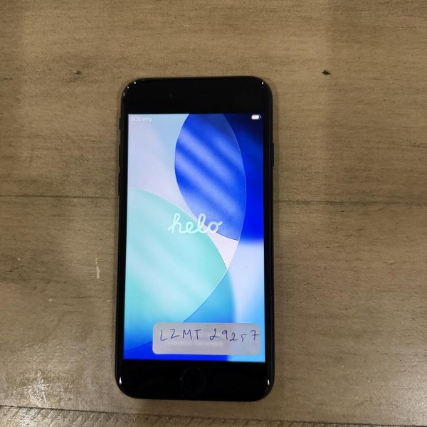 Apple iPhone SE 3rd Gen 2022 - Unlocked, 128 GB, Midnight, A2595