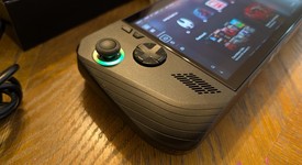 Good
													Asus ROG Ally X - Z1 Extreme, Black, 1 TB, 24 GB, photo 2 of 5