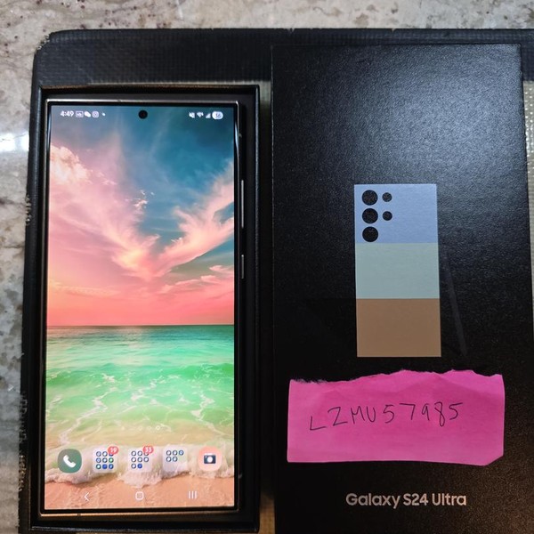 Samsung Galaxy S24 Ultra - Unlocked, 256 GB, Orange, 12 GB, SM-S928U1