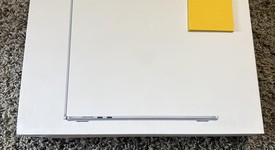 Mint
													MacBook Air 2025 (M4) - 15" - Apple M4, Sky Blue, 256 GB, 16 GB, photo 6 of 6