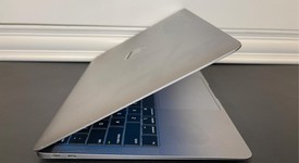 Good
													MacBook Air 2018 - 13" - I5, Gray, 512 GB, 16 GB, photo 4 of 10