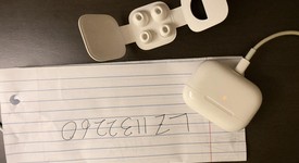 Used
													Apple AirPods Pro 1st Gen - Wireless Case, photo 3 of 6
