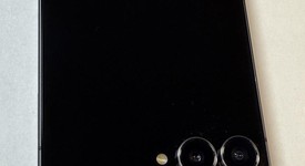 Mint
													Samsung Galaxy Z Flip7 - AT&T, Jet Black, 256 GB, 12 GB, SM-F766U, photo 3 of 7