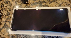 Mint
													Sony Xperia 1 III - Unlocked, Black, 256 GB, 12 GB, photo 3 of 12