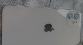 Good
													Apple iPhone 12 - Unlocked, White, 64 GB, A2172, photo 5 of 5