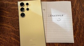 Good
													Samsung Galaxy S24 Ultra - Unlocked, Yellow, 256 GB, 12 GB, SM-S928U1, photo 3 of 8