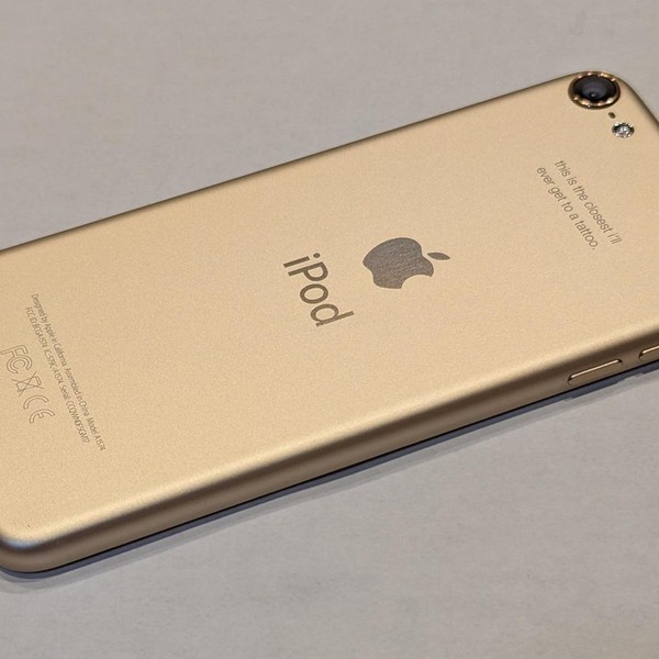 Apple iPod Touch 6th Gen - Wi-Fi, 128 GB, Gold
