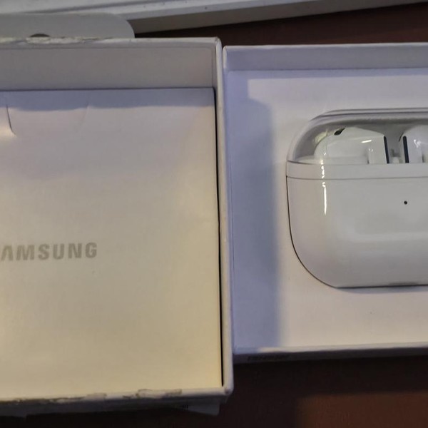 Samsung Galaxy Buds3 - White