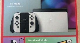 New
													Nintendo Switch - OLED - White, 64 GB, photo 3 of 6