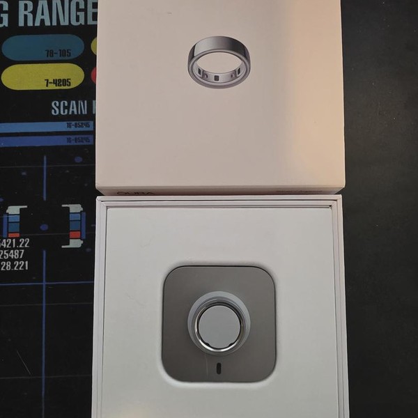 Oura Ring Gen 4 - Silver, Size 8