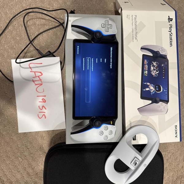 PlayStation Portal Remote Player - White