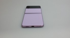 Fair
													Samsung Galaxy Z Flip3 5G - T-Mobile, Lavender, 128 GB, 8 GB, SM-F711U, photo 2 of 7