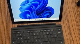 Good
													Microsoft Surface Pro 5 (2017) - Wi-Fi, Silver, 256 GB, 8 GB, photo 4 of 8
