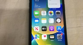 Good
													Apple iPhone Xr - Unlocked, Black, 64 GB, A1984, photo 2 of 8
