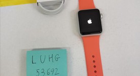 Good
													Apple Watch 1st Gen 38mm - Silver, 8 GB, A1553, Sport, photo 5 of 5