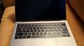 Good
													MacBook Air 2018 - 13" - I5, Gray, 256 GB, 16 GB, photo 3 of 15
