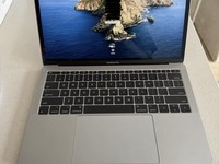 MacBook Pro 2017 (No Touch Bar) - 13"