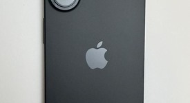 Mint
													Apple iPhone 16 - Unlocked, Black, 128 GB, A3081, photo 3 of 11