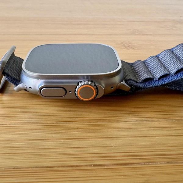 Apple Watch Ultra 2 49mm - Unlocked, Natural, A2986