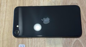 Good
													Apple iPhone SE 3rd Gen 2022 - Unlocked, Midnight, 64 GB, A2595, photo 3 of 3