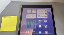 Good
													Apple iPad 9th Gen - Wi-Fi, Silver, 64 GB, A2602, photo 1 of 5