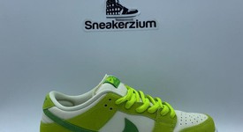 Used
													Nike SB Dunk Low Green Apple - 10.5, photo 1 of 5