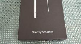New
													Samsung Galaxy S25 Ultra - Unlocked, Black, 256 GB, 12 GB, SM-S938U1, photo 1 of 6