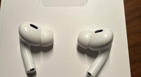 Used
													Apple AirPods Pro 2 - Lightning, photo 3 of 6