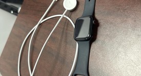 Mint
													Apple Watch Series 7 45mm - Unlocked, Midnight, A2477 - Cellular, Aluminum, photo 5 of 7