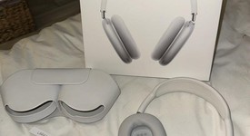 Used
													Apple AirPods Max - Silver, photo 3 of 3
