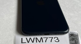 Mint
													Apple iPhone SE 3rd Gen 2022 - Unlocked, Midnight, 64 GB, A2595, photo 4 of 7