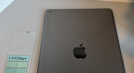 Good
													Apple iPad 9th Gen - Wi-Fi, Gray, 64 GB, A2602, photo 3 of 5