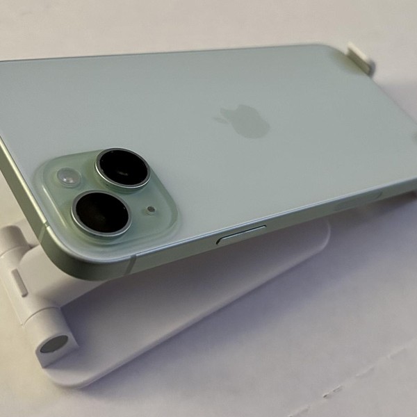 Apple iPhone 15 Plus - Unlocked, 256 GB, Green, A2847