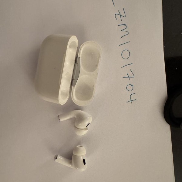 Apple AirPods Pro 2 - USB-C