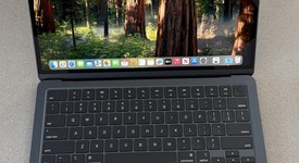 Mint
													MacBook Air 2025 (M4) - 13" - Apple M4, Midnight, 256 GB, 16 GB, photo 2 of 17