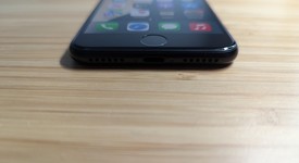 Good
													Apple iPhone SE 3rd Gen 2022 - Unlocked, Midnight, 128 GB, A2595, photo 3 of 14