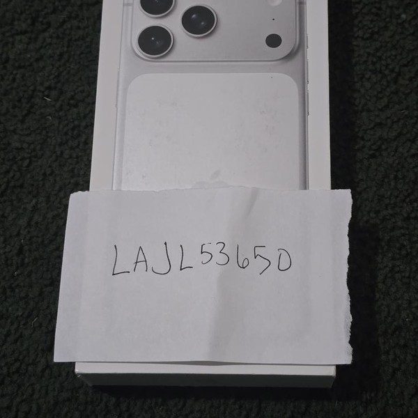 Apple iPhone 17 Pro Max - Verizon, 256 GB, Silver, A3257