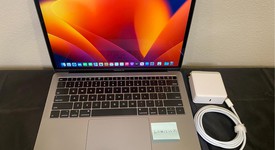 Good
													MacBook Air 2018 - 13" - I5, Gray, 512 GB, 16 GB, photo 1 of 9