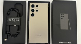Good
													Samsung Galaxy S24 Ultra - Unlocked, Gray, 256 GB, 12 GB, SM-S928U1, photo 2 of 4
