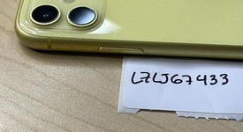 Fair
													Apple iPhone 11 - Unlocked Non-US, Yellow, 64 GB, A2221, photo 4 of 5