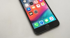 Good
													Apple iPhone 6S - Sprint, Grey, 64 GB, A1688, photo 1 of 12
