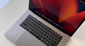 Mint
													MacBook Pro 2018 (With Touch Bar) - 15" - I7, Gray, 512 GB, 16 GB, photo 3 of 11